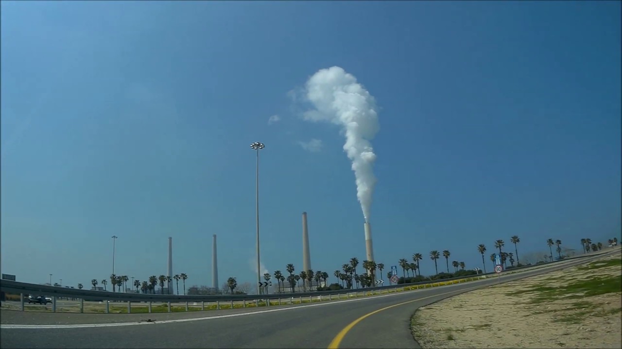 תחנת כח חדרה לקריית וטבעון עם הרכבת על הגשר  Driving  from the power station to Kiryat Tivon