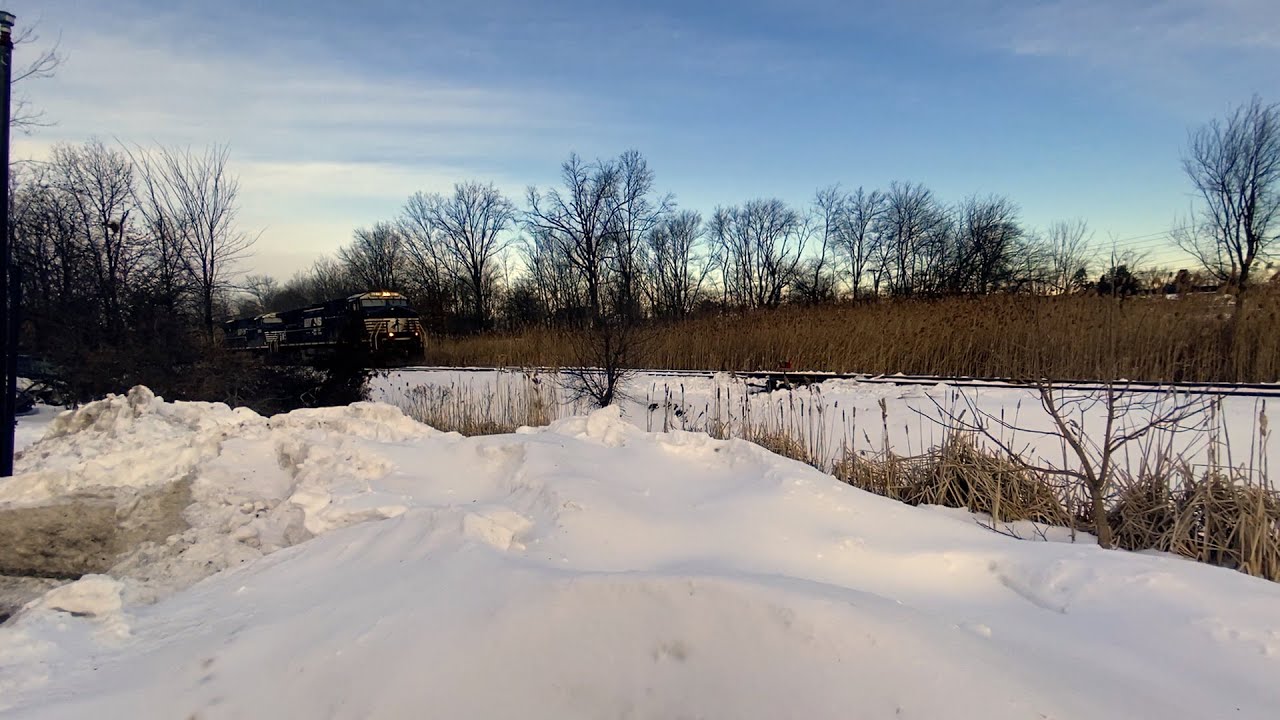 Norfolk Southern's Train 6E4 Passes By Auto 5E in Piscataway NJ On The Port Reading Secondary