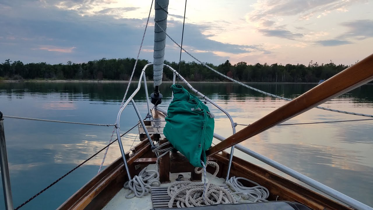 Sailing DeTour Passage