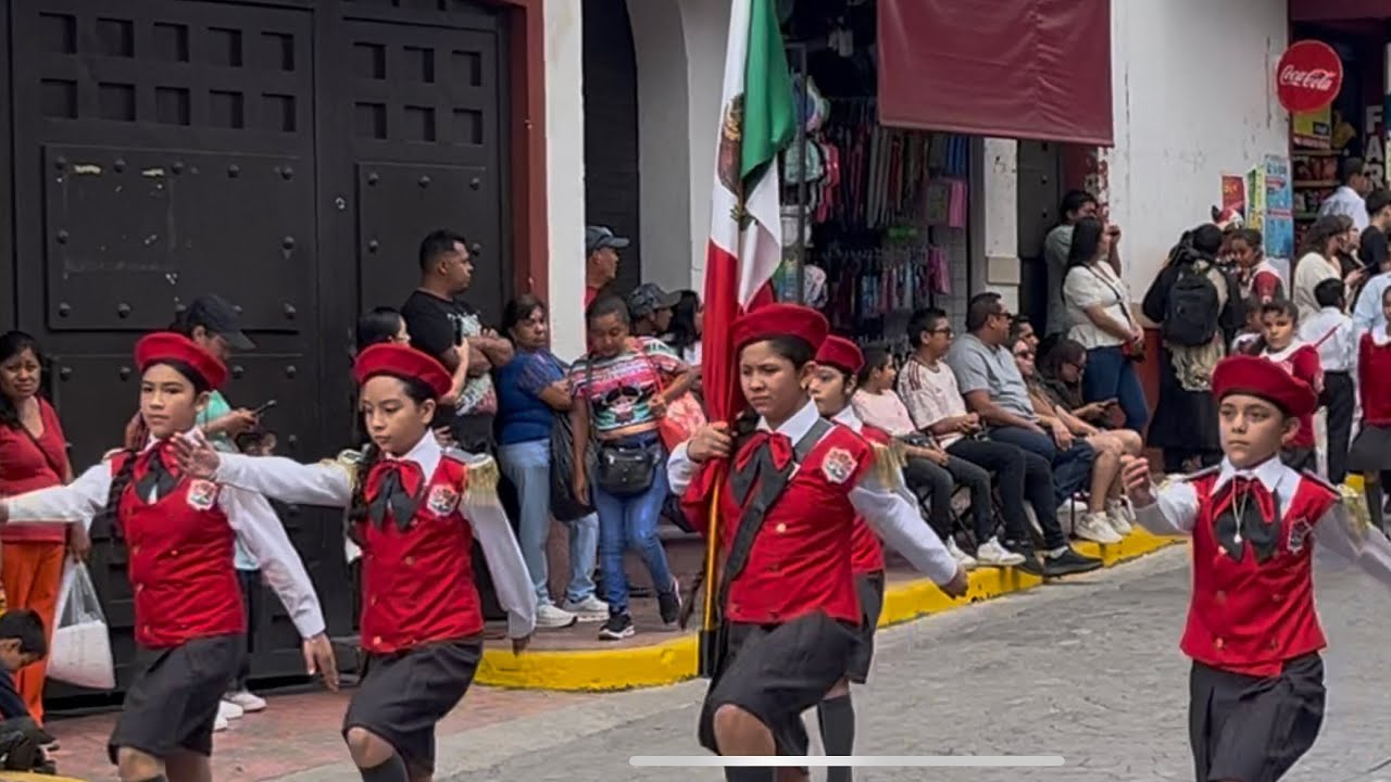 Desfile 16 sep 2025 ixtapan de la sal (inicio). 