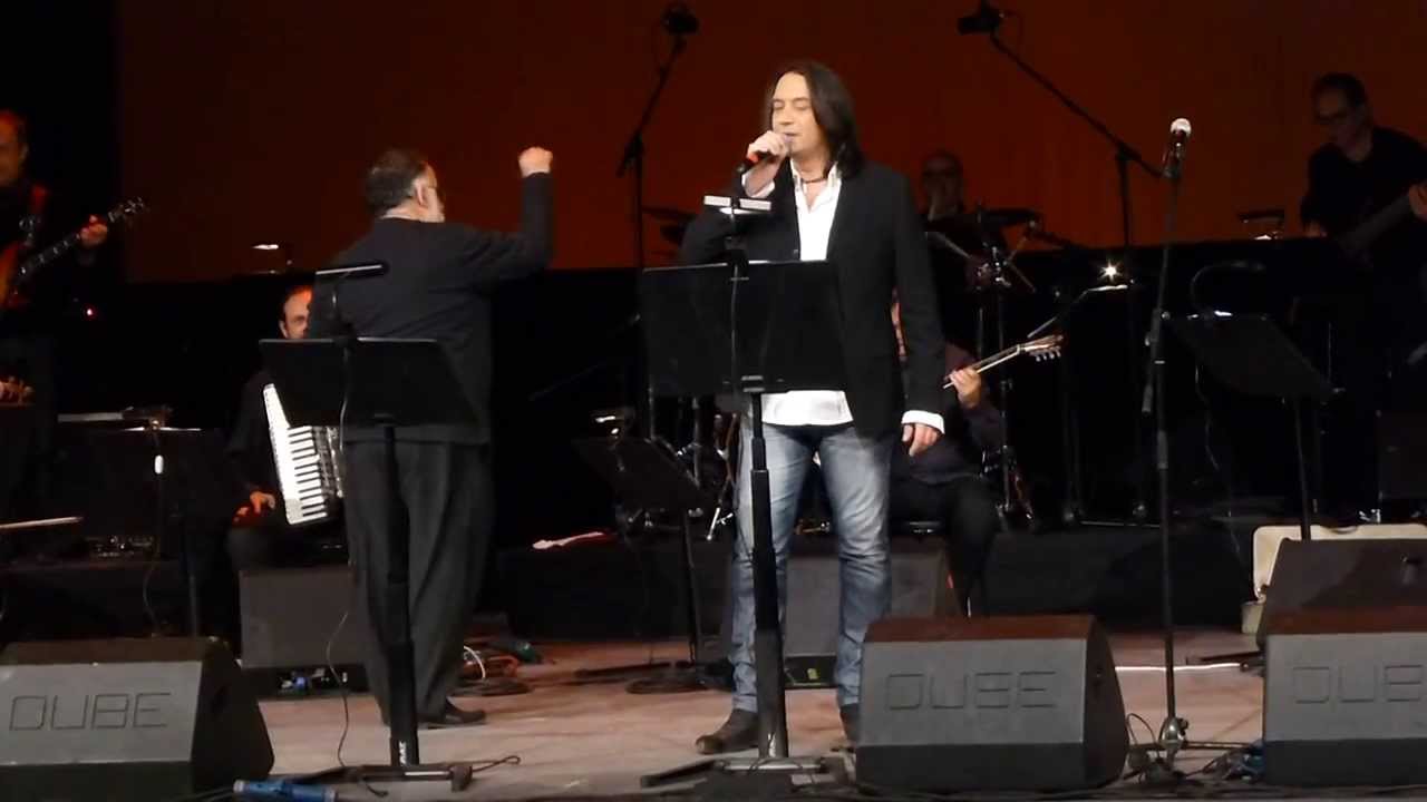 Γιάννης Κότσιρας & Θάνος Μικρούτσικος - Πάντα γελαστοί @ Badminton 18/03/2014  Yiannis Kotsiras
