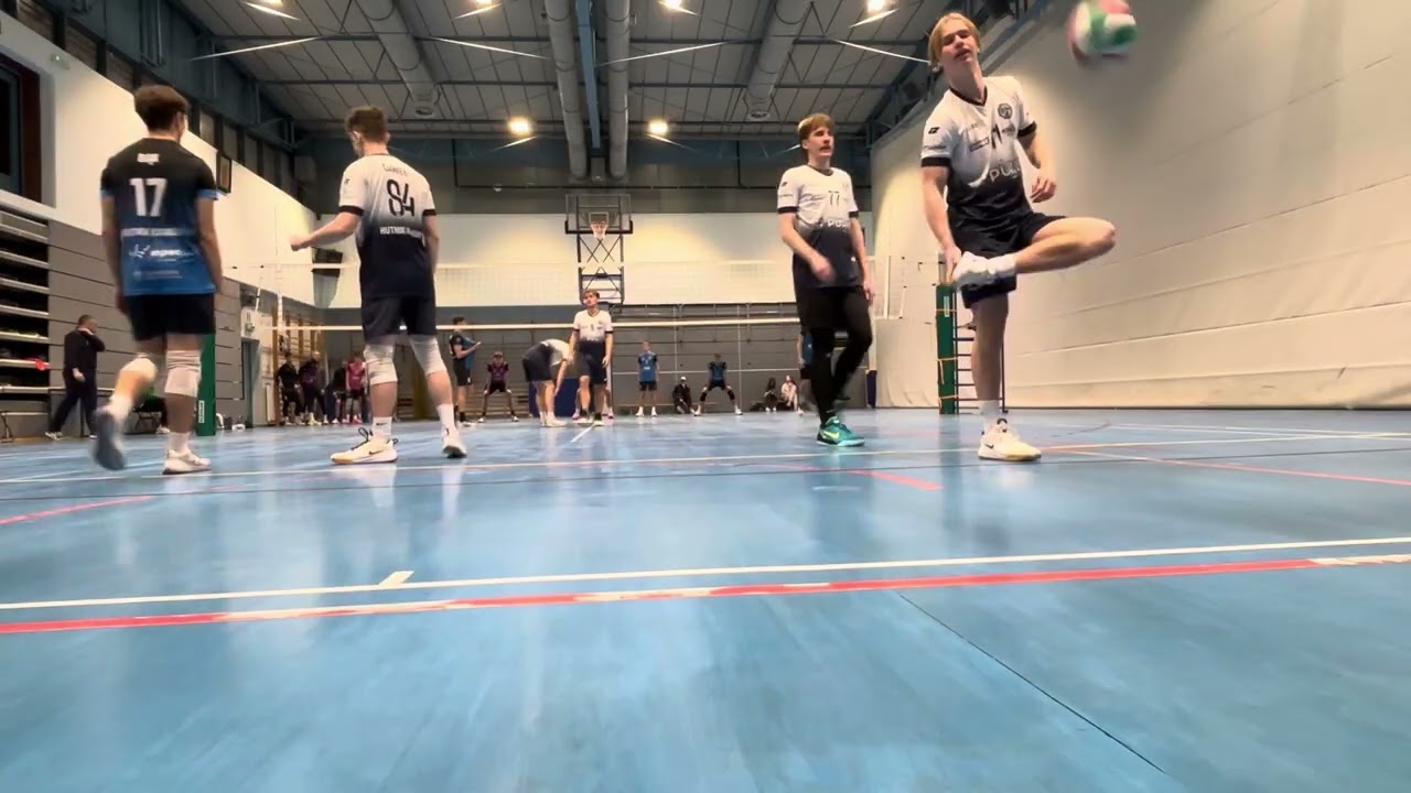 Hutnik v Wawel 