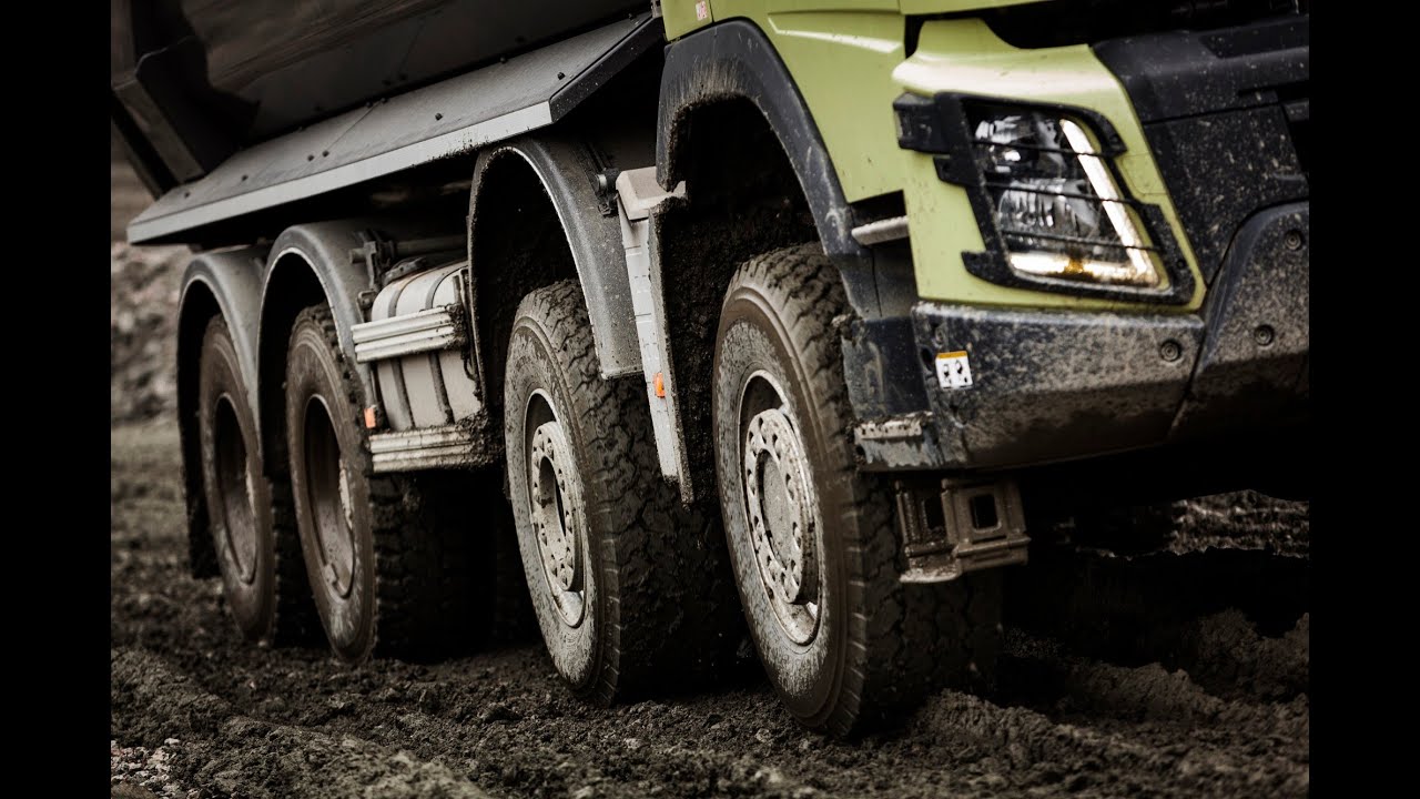 Volvo Trucks - Running footage: A Volvo FMX with Automatic Traction Control