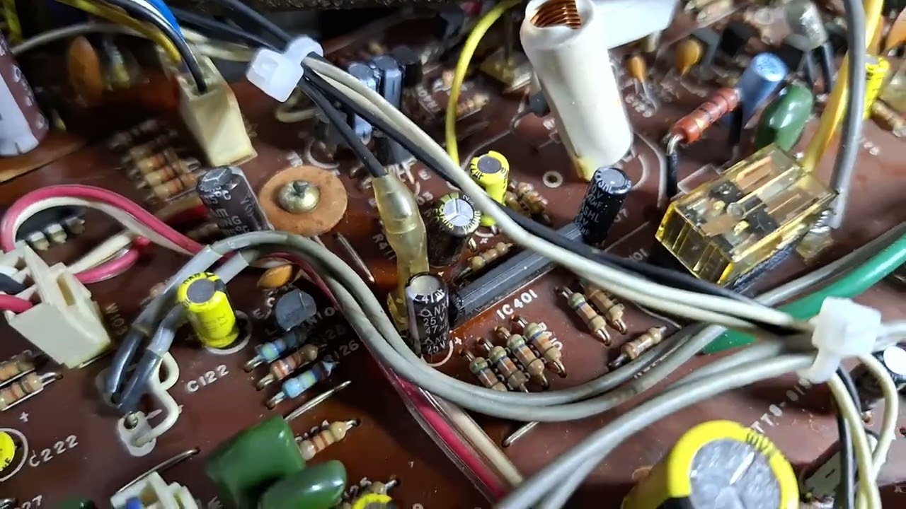 Restoration of the GoldStar GSA-7800R amplifier