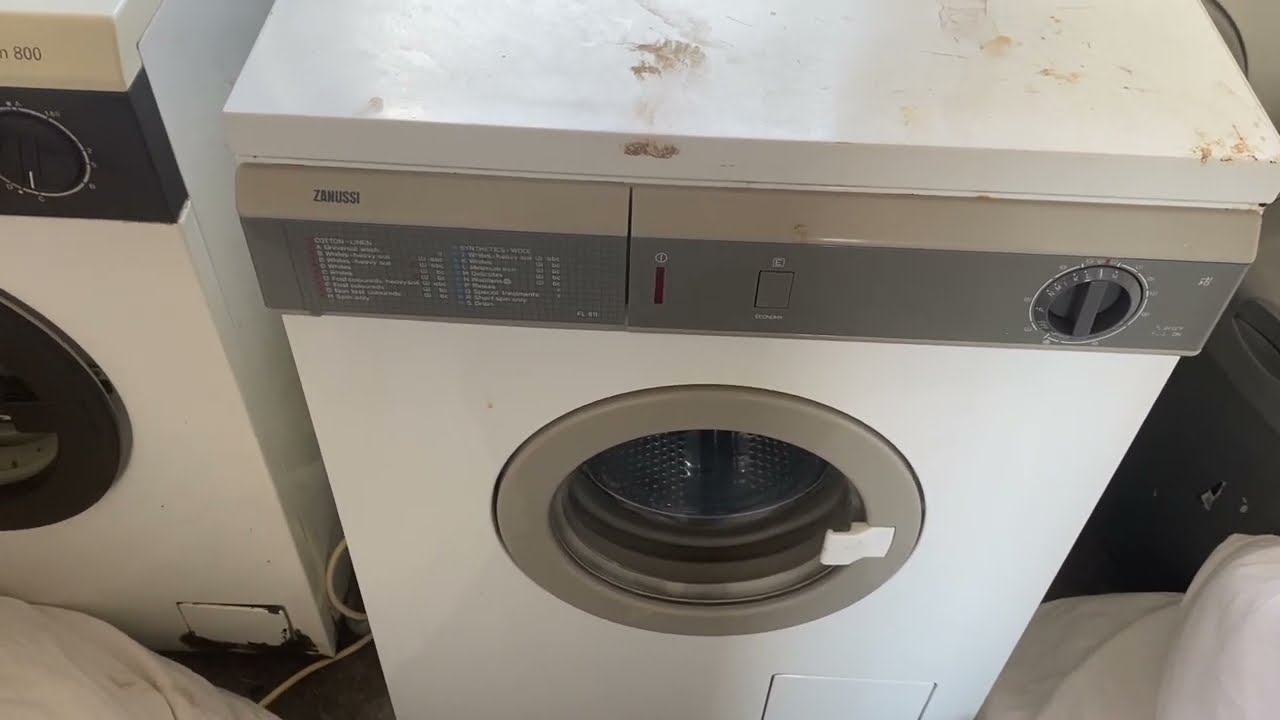 Zanussi FL811 [B] White Cotton 95 Heavy Soil vs Servis Gem 800 M318 [A] White Cotton 95 Prewash