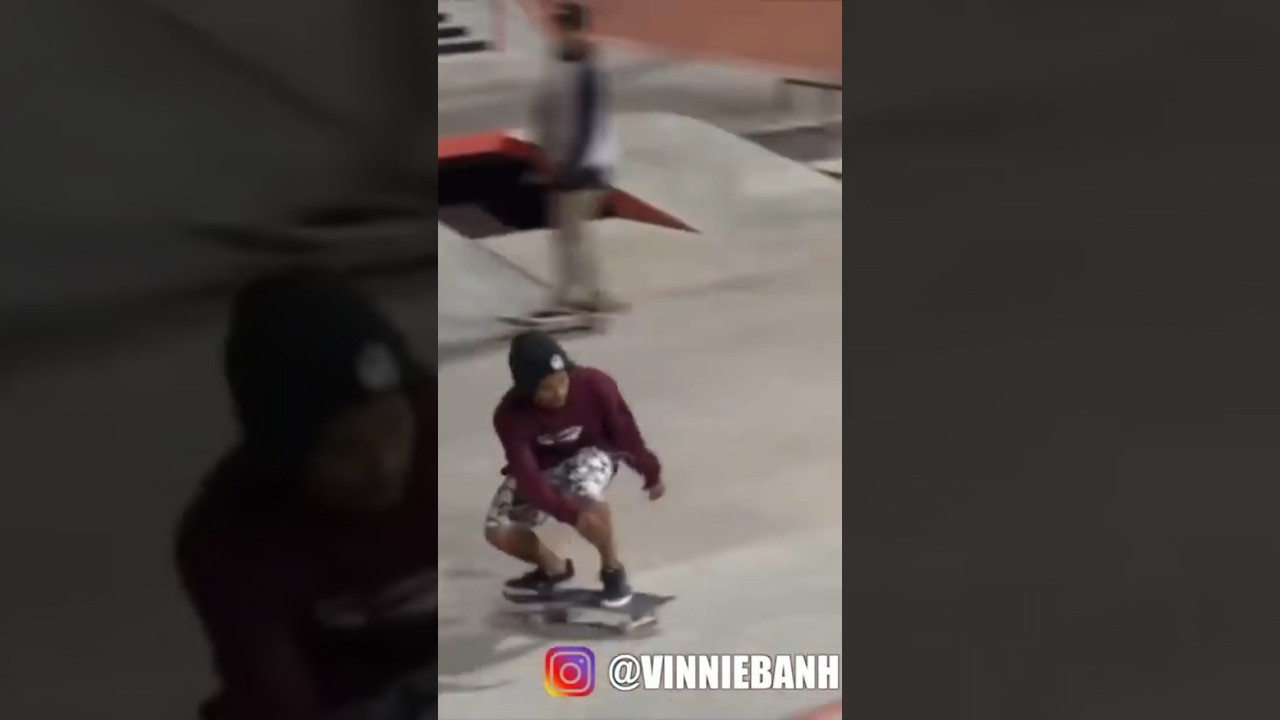 Back 3 backfoot late flip #skateboarding