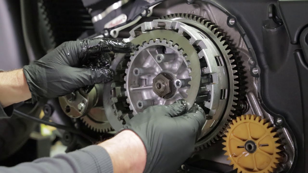 Rekluse RadiusX Auto Clutch Installation for Indian Thunder Stroke