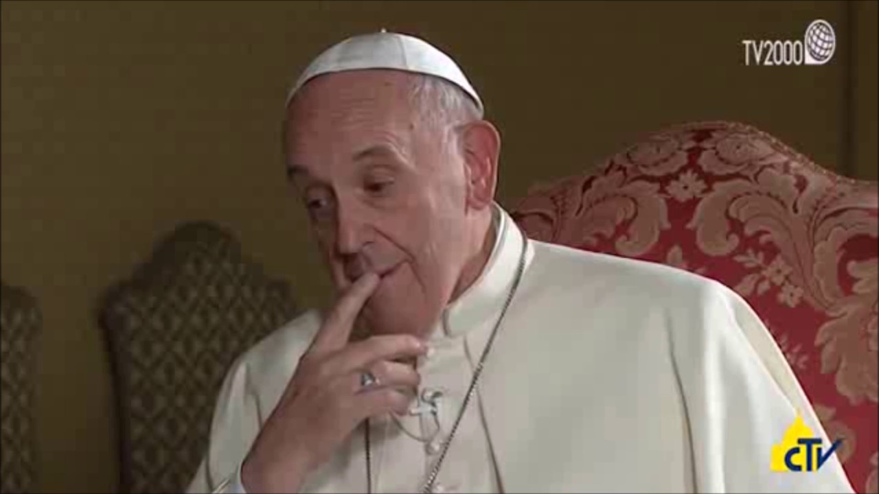Il papa si racconta in esclusiva a Lucio Brunelli, Direttore di Tv2000