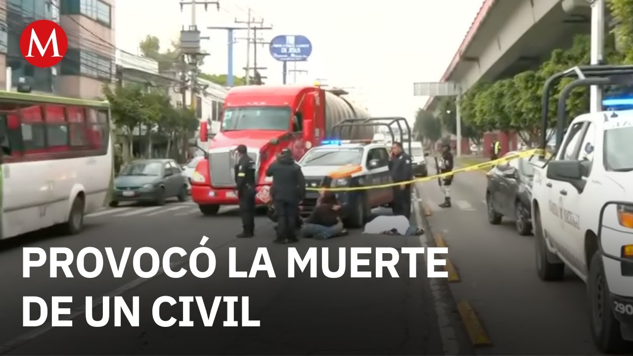 Auto invade carril del Mexibús y atropella a un hombre en Vía Morelos, Ecatepec