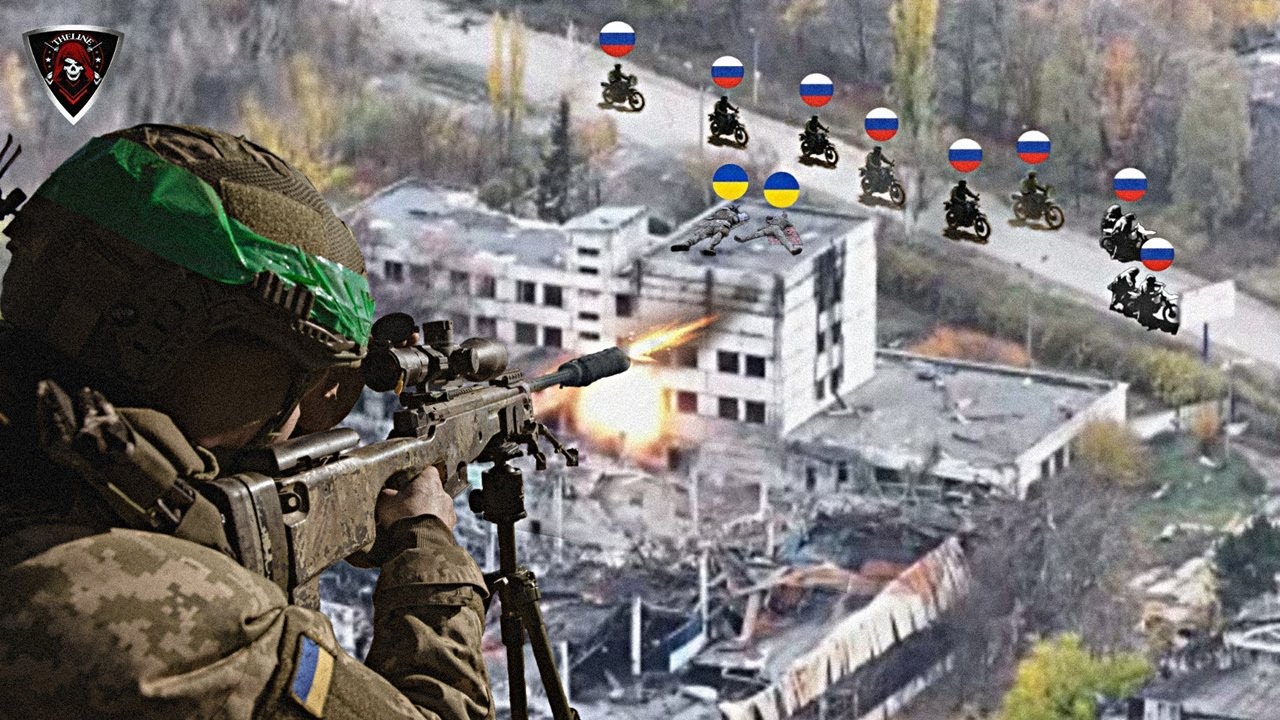 Ukrainian Azov Snipers wiped out Russian Motorcycle Troops in Minutes