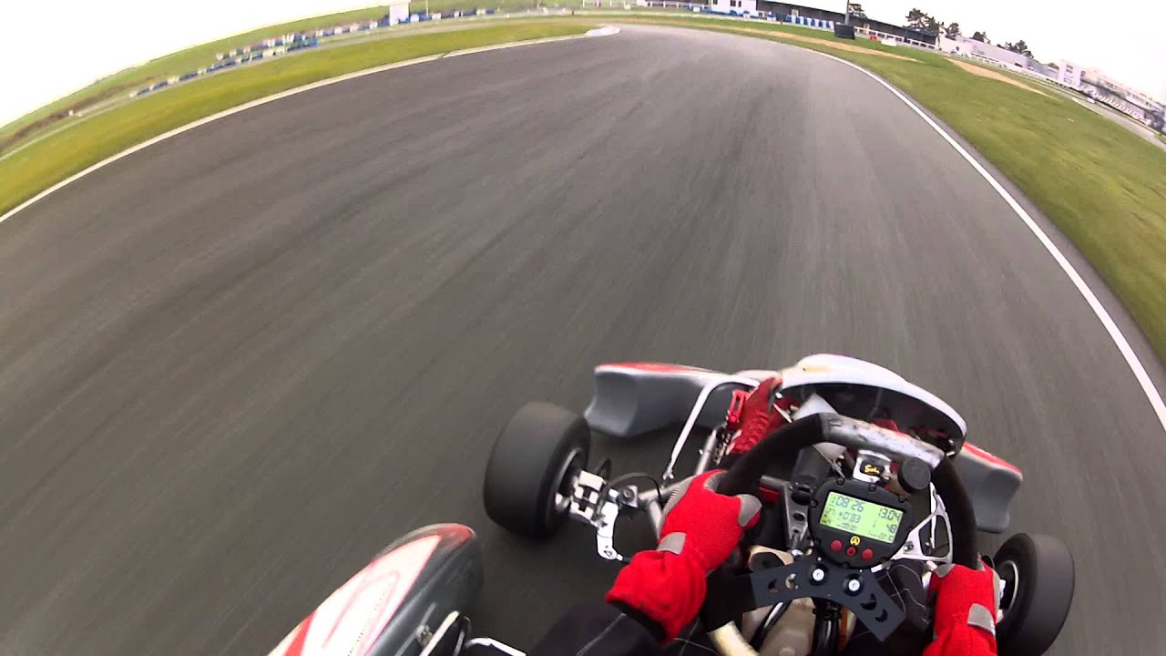 Karting Rotax max à Mer (41)