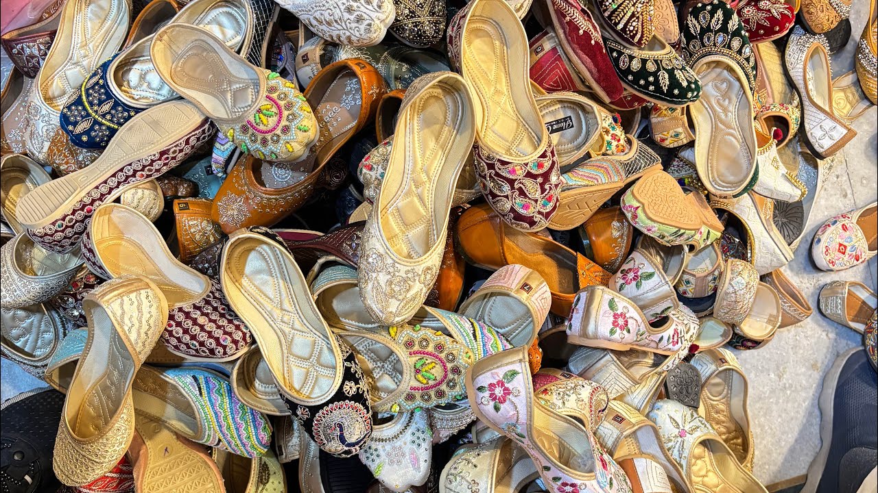 200/- Punjabi jutti | Velvet designs sale | Tinku footwear