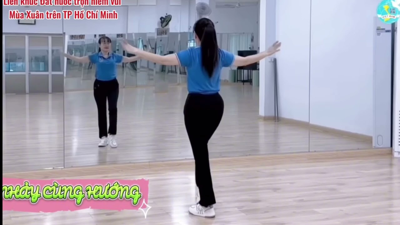 Liên khúc: Đất nước trọn niềm vui- Mùa Xuân trên Thành phố Hồ Chí Minh- Nhạc chuẩn cùng hướng