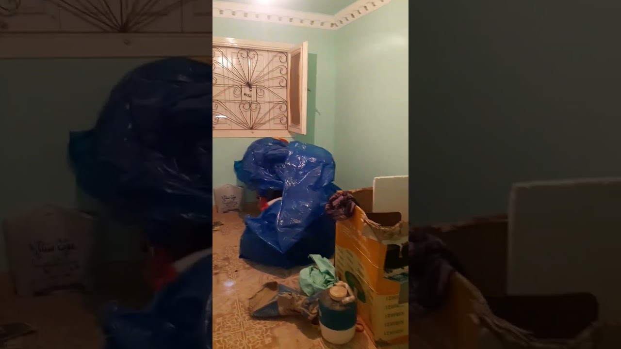 منزل للبيع في شارع الشرش متفرع من شارع الحنفية العجمي اسكندريه كامل العدادات المساحة 390متر