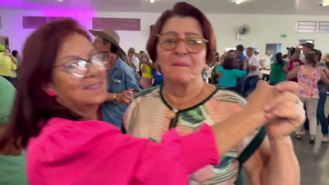 Gabriel Pasa  -forró volta amor  em Lupionópolis no Pesqueiro silva