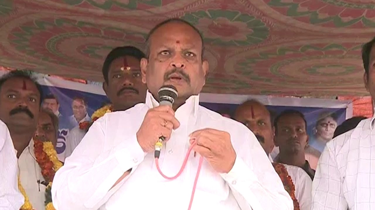 Vizianagaram YSRCP MLA Kolagatla Veerabhadra Swamy supports relay hunger strike for 3 capitals to AP