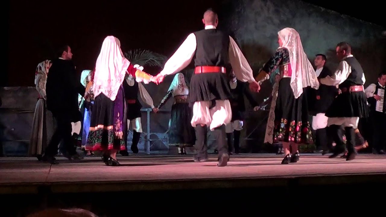 Gruppo Folk Santa Rughe, Uri, ballu tundu cantadu