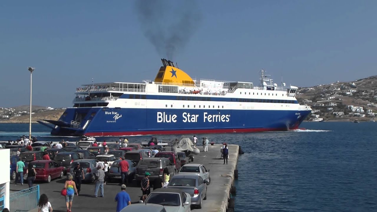 Blue Star Paros arrives in Parikia -- Blue Star Πάρος φτάνει στην Παροικιά
