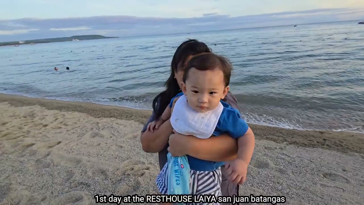 Первый день на просторных пляжах отеля RESTHOUSE LAIYA в Сан-Хуане, Батангас, с баронами.