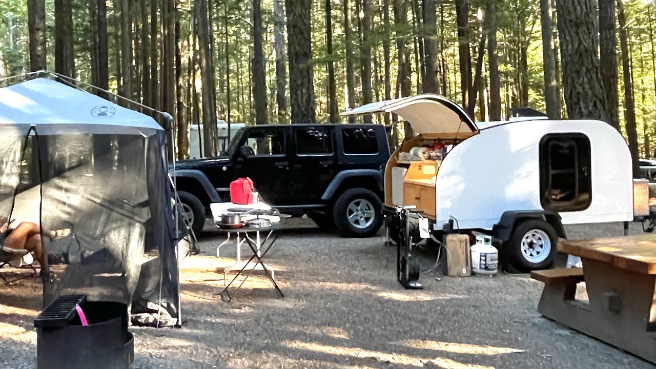 Teardrop camping kitchen configuration