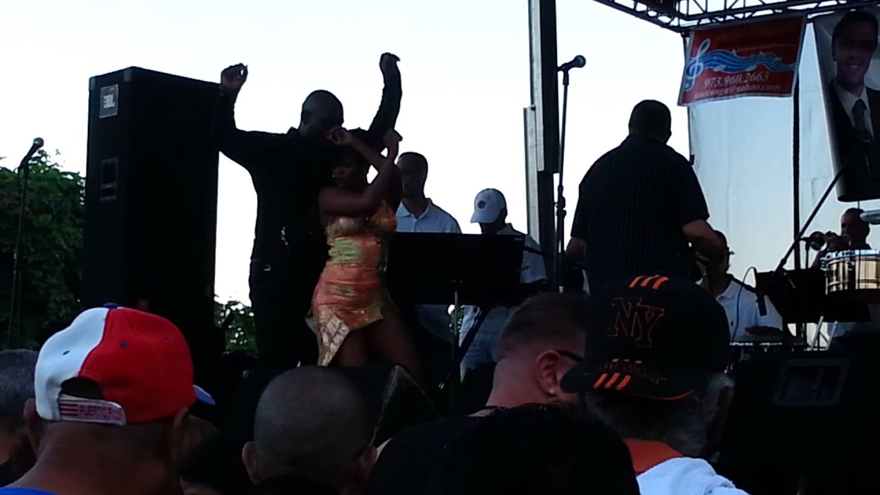 Pzazz dancers