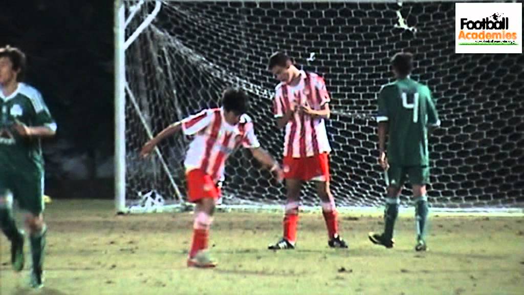Κ17 ΟΛΥΜΠΙΑΚΟΣ - ΠΑΝΑΘΗΝΑΪΚΟΣ 1-2 (2/11/2011)