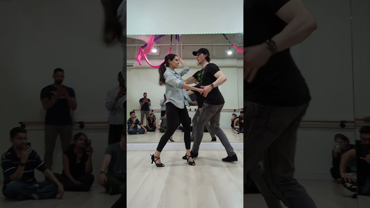 Salsa Moves: Intermediate Level - Salsa Classes in Los Angeles