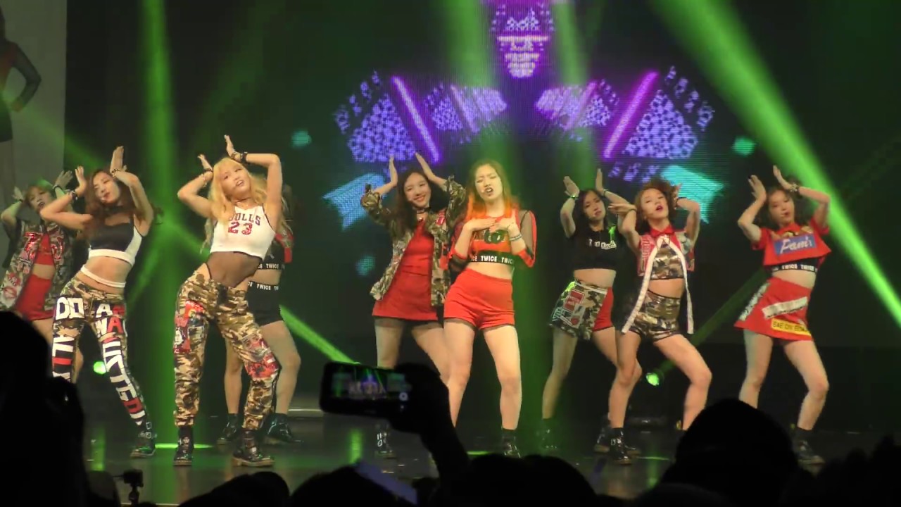 151020 TWICE (트와이스) _ Truth/쇼케이스/Debut Showcase/fancam