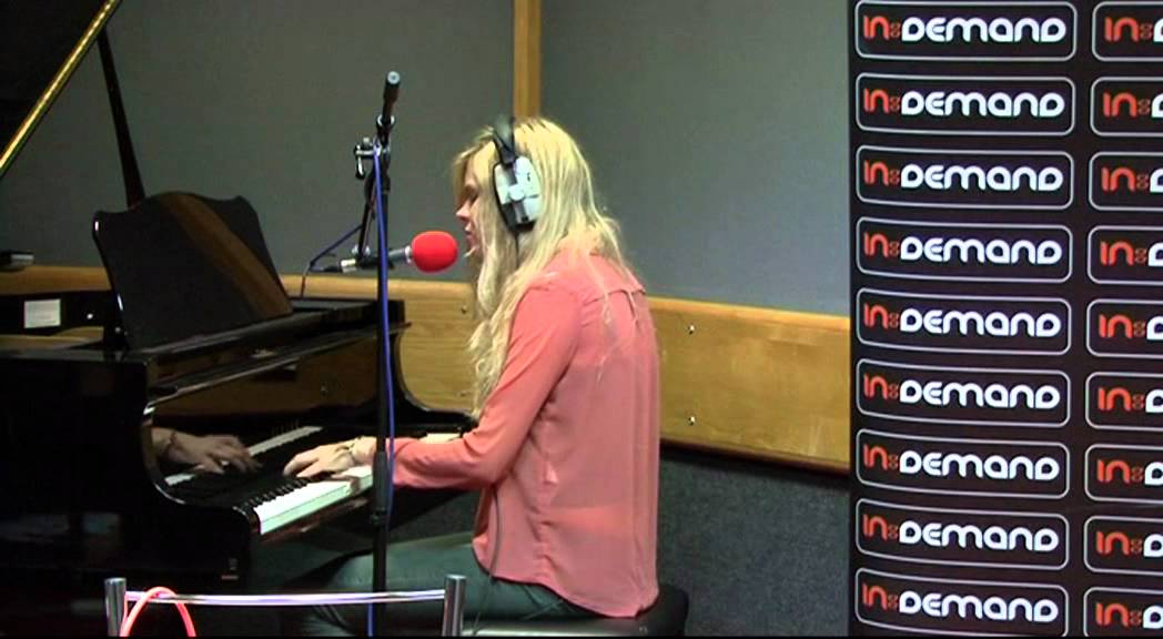 Nina Nesbitt - Sunburn (Ed Sheeran cover)