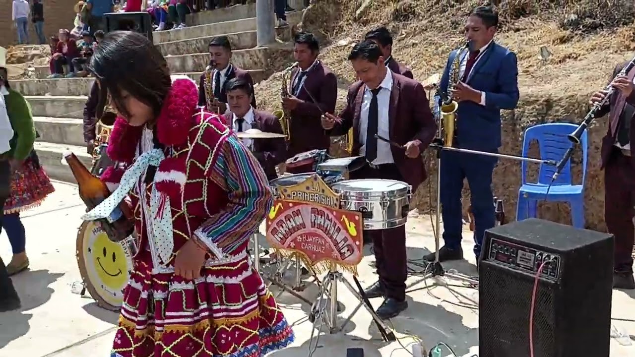 la gran familia huaypan ancash. 2023
