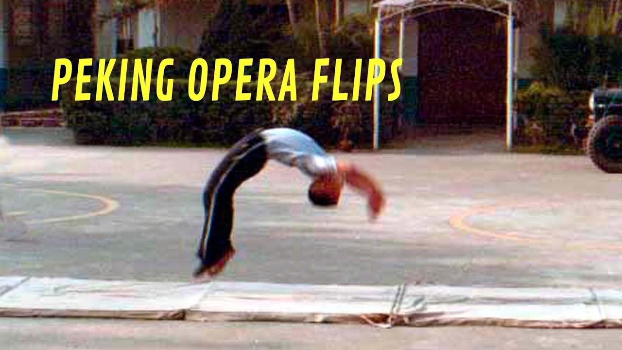 Peking opera flips rehearsal -京劇的翻筋斗
