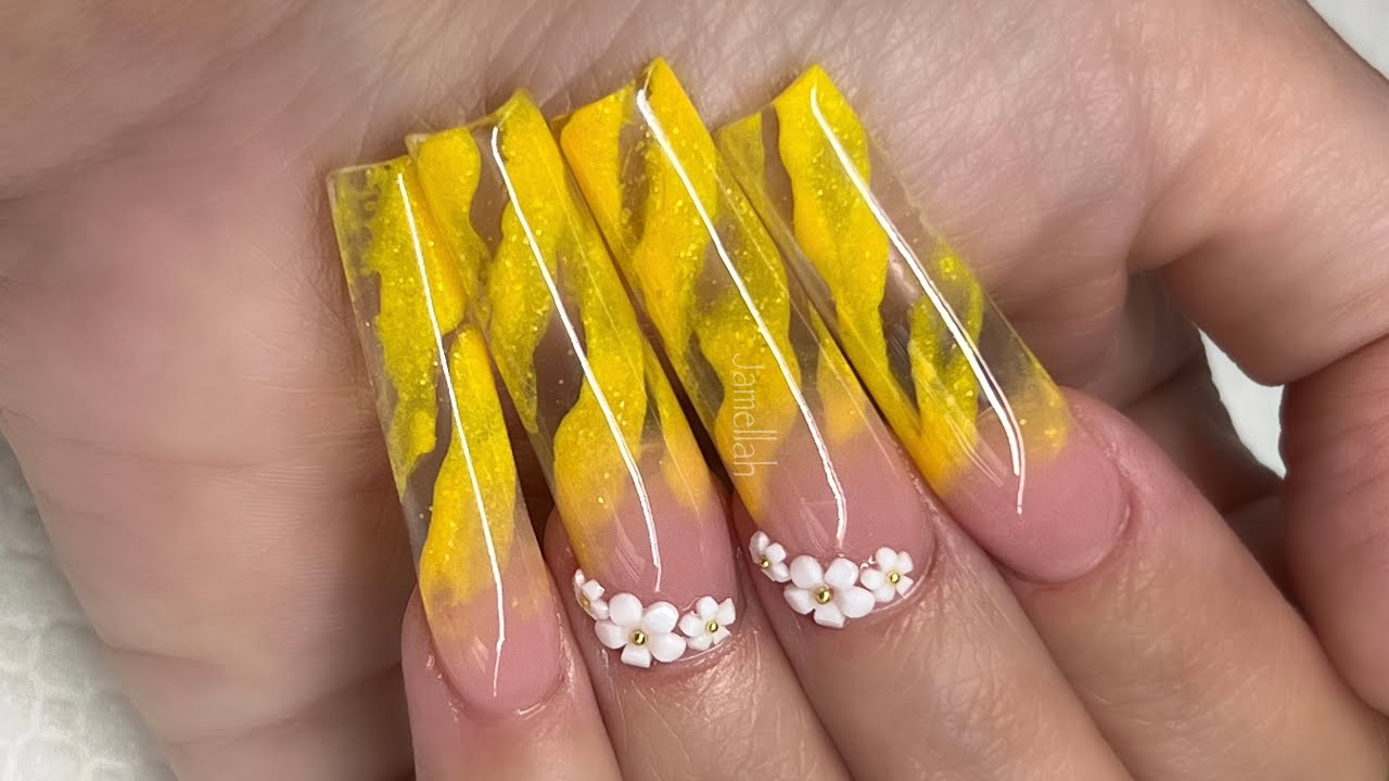 Acrylic Nails Tutorial | Nail Hack | Yellow Nail Design For Beginners