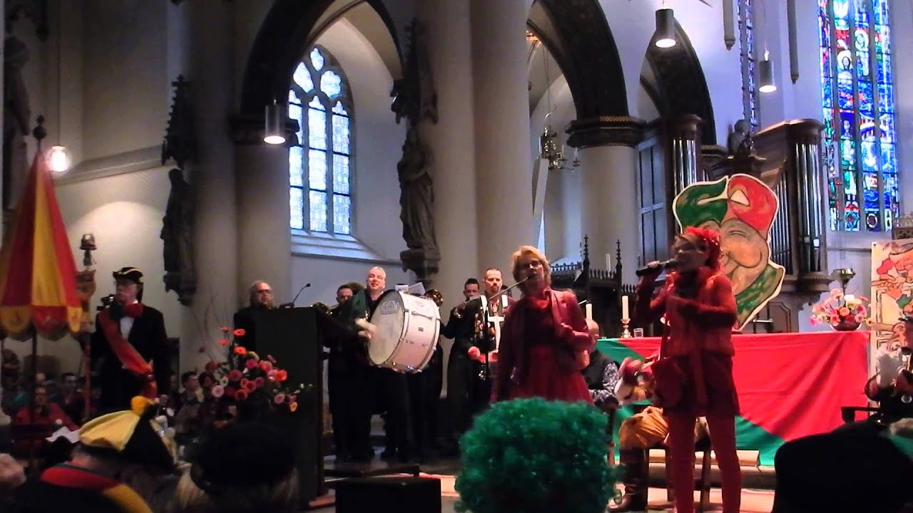Agge lacht dan bende mooi