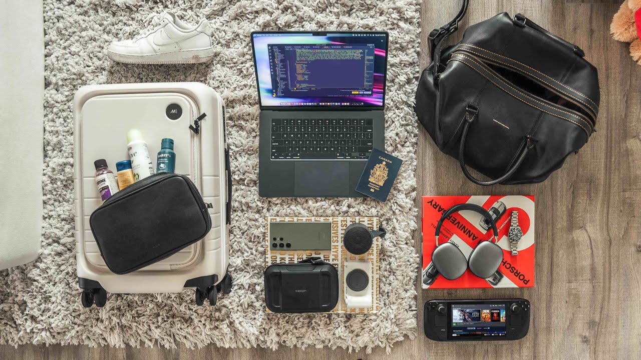 What&rsquo;s in my Travel Tech Bag - Frequent Flyers Accessories (EDC)