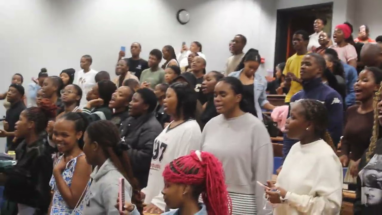 Bro. Sthembele Shoyisa kaZulu (Ikhona Imvuyo) @thomoyivideos1396 @mvuzombatha242