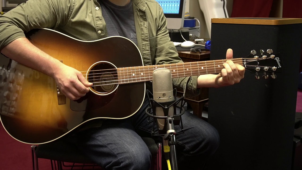 Bourgeois Slope D vs Gibson J-45 : Acoustic Guitar Comparison