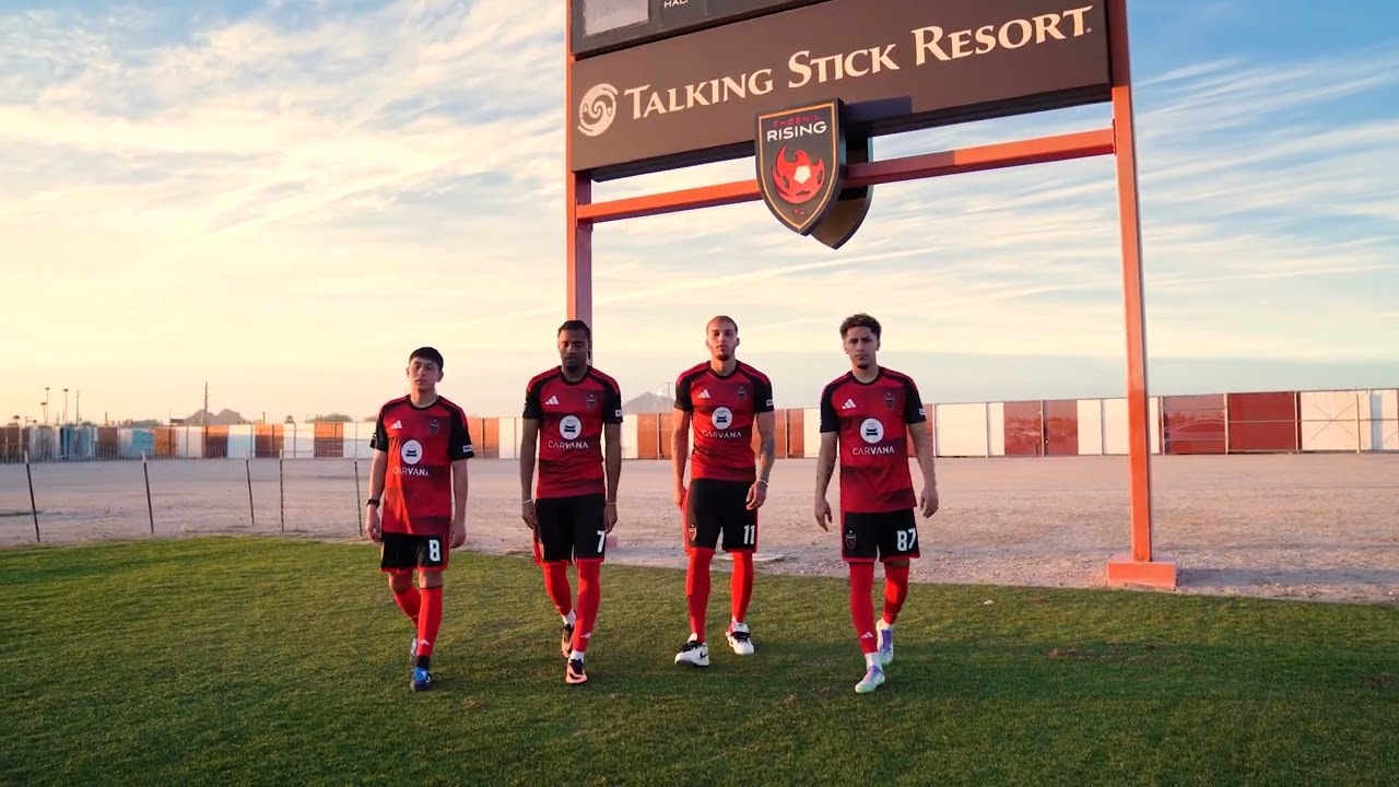 10TH ANNIVERSARY KIT REVEAL