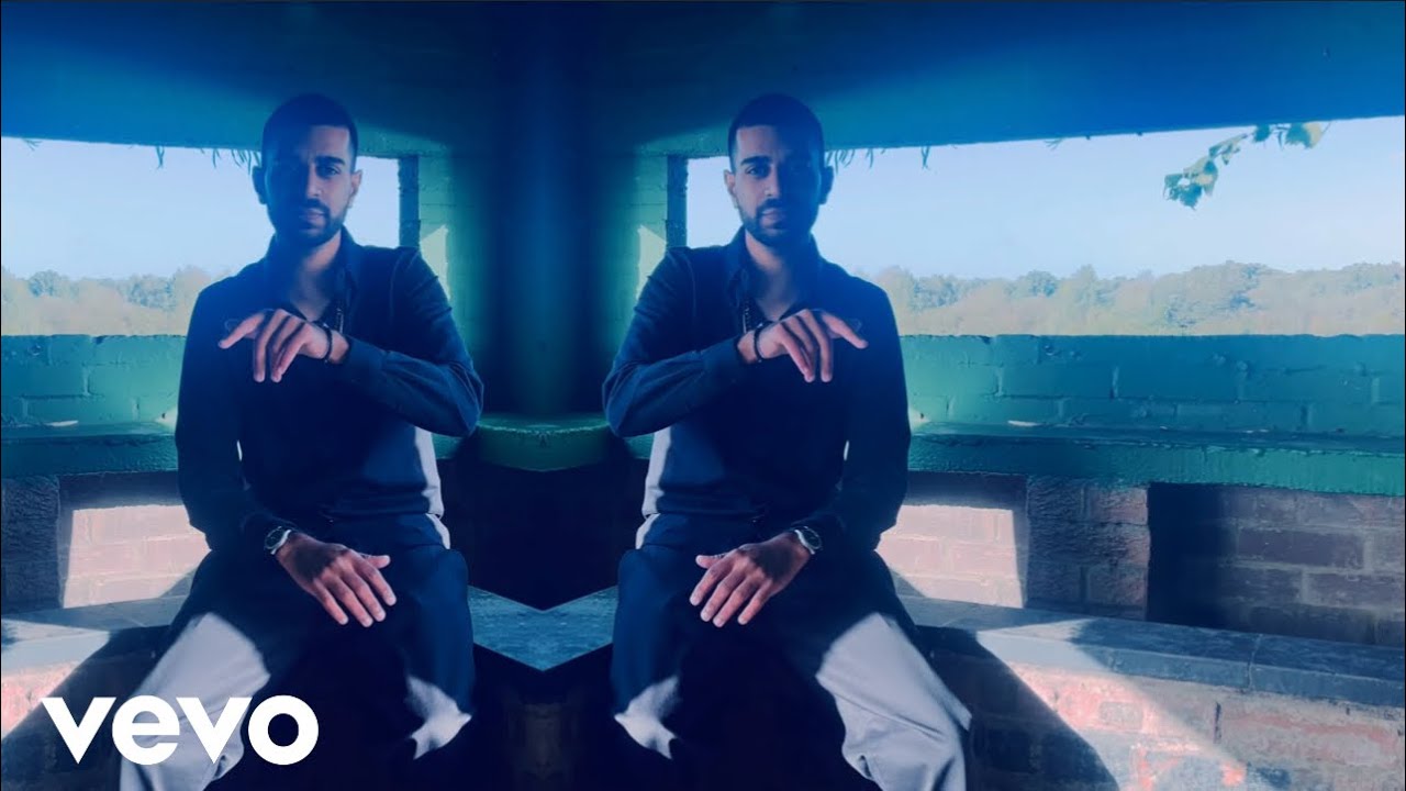 D4NNY - Hello (Official Music Video)