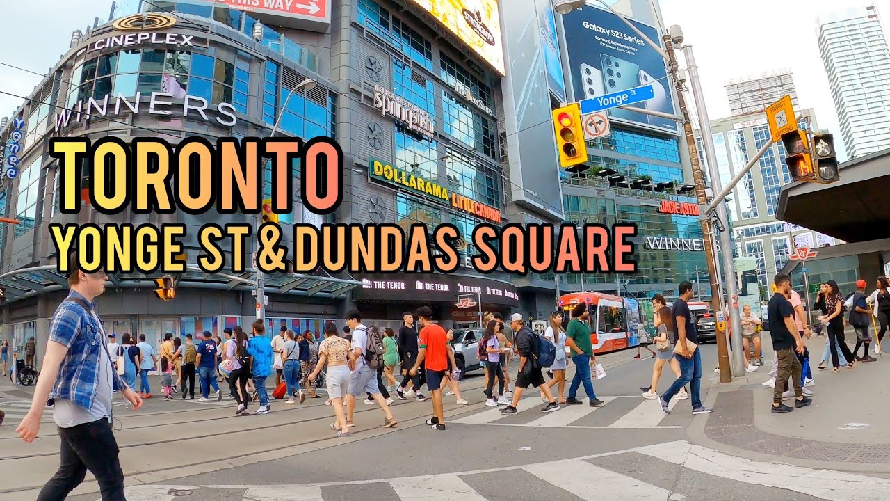 Toronto Saturday Yonge & Dundas Square, Downtown Walking Tour Canada 4k
