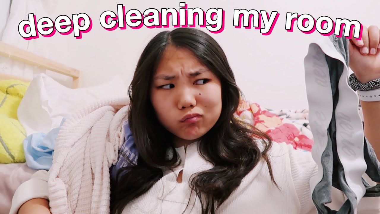 deep cleaning my room *got rid of HALF of my things*
