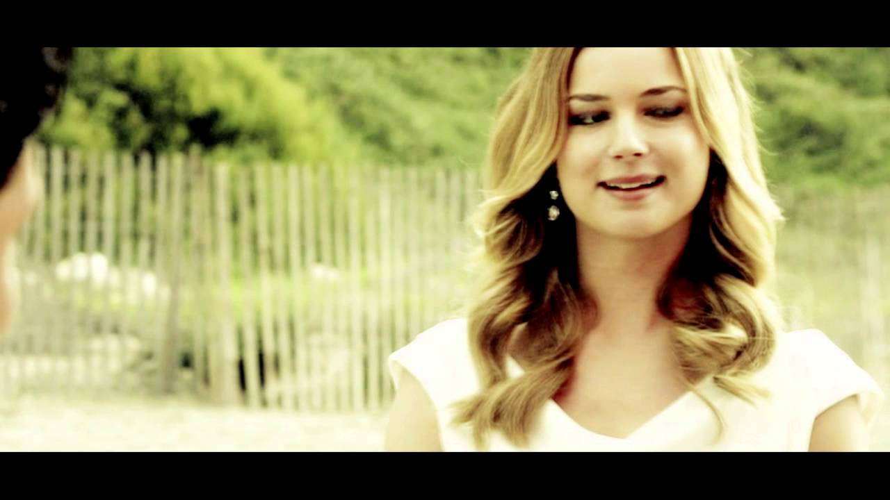 It's like the sun came out... Emily Thorne
