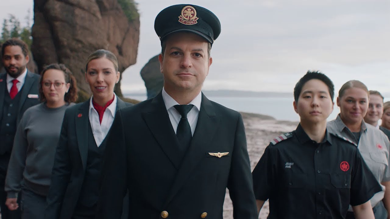 Air Canada: Happy Canada Day - Bonne f&ecirc;te du Canada