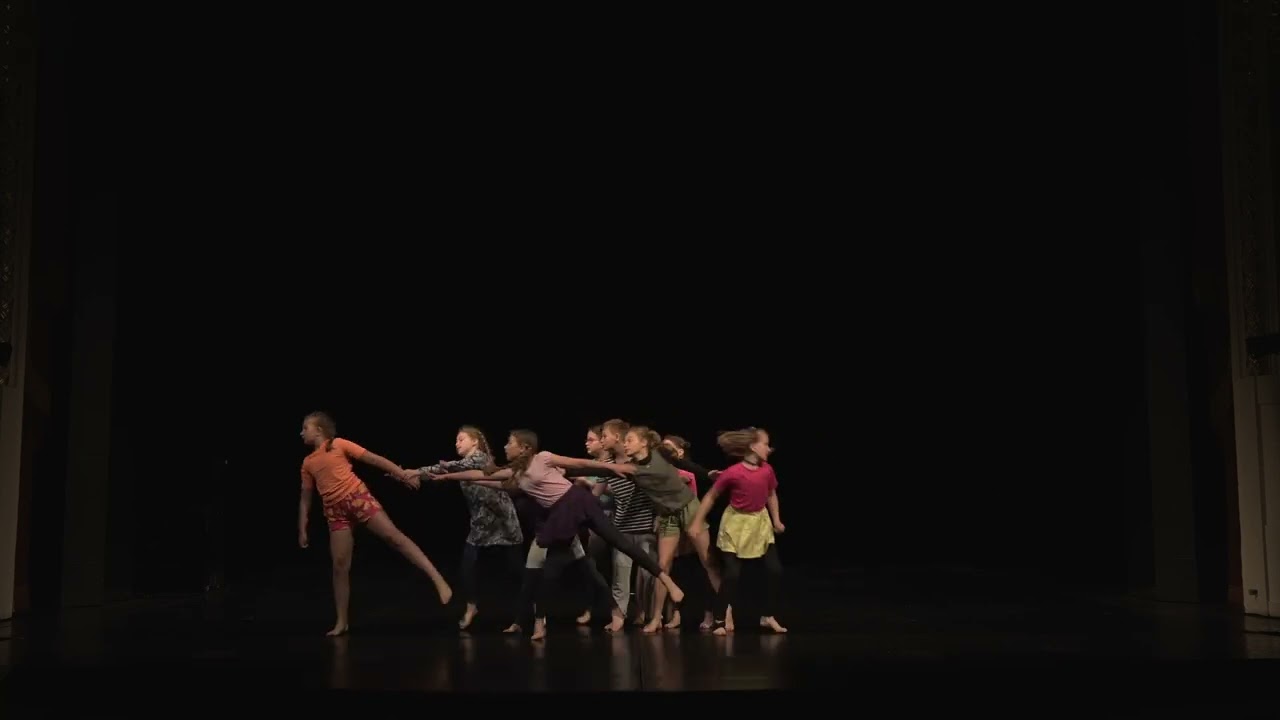 Neříkej to! - taneční obor ZŠ a ZUŠ Karlovy Vary - choreografie Petra Blau a žáci