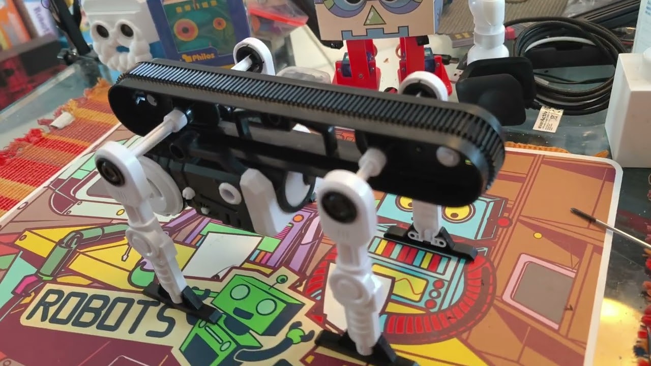 Kosmos Flip-Monster. Dynamic-Bot l&auml;uft. &lrm;⁨@KosmosDe #roboter