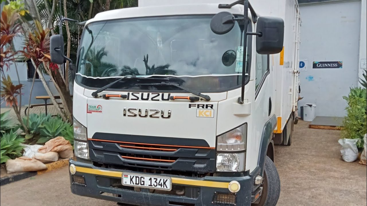 Casual POV truck driving Isuzu frr90 from Mombasa Rd to Kikuyu(Regen) part 1