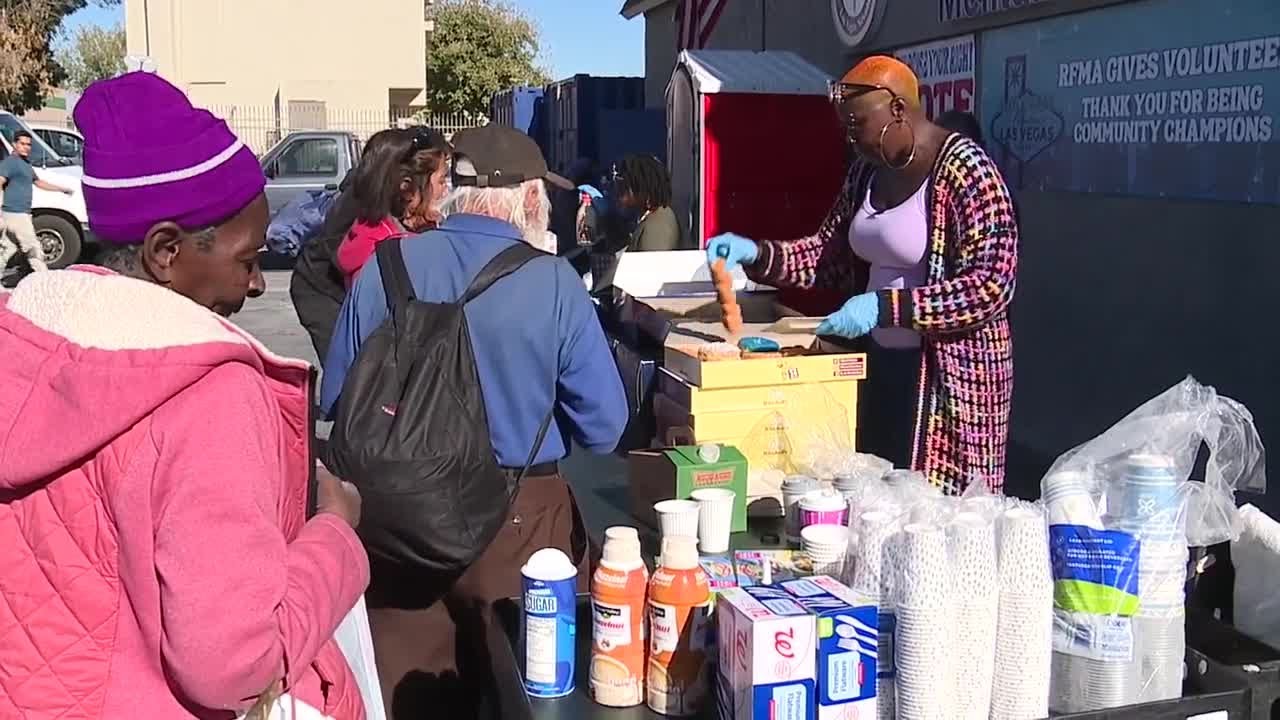 Beauty2TheStreetz creator moves to Clark County, continues helping unhoused community
