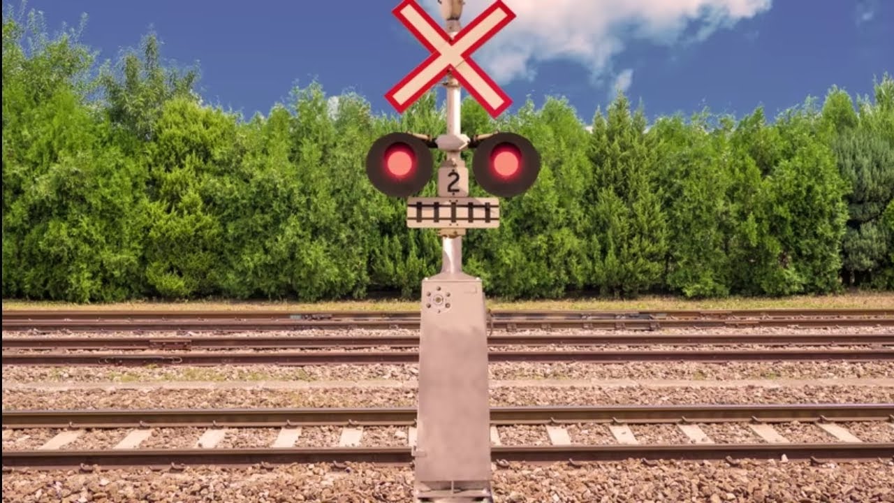 Fumikiri train RYTP 2