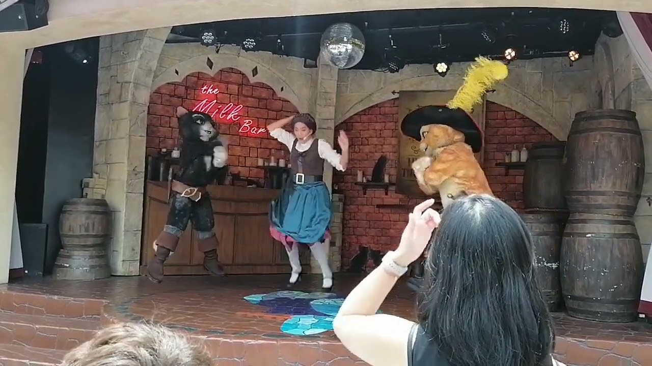 Puss in Boots Singapore Universal Studios