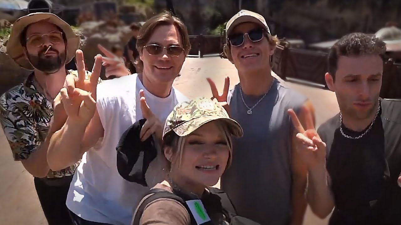 Exploring Disneyland w/ Will Neff, AustinShow & PeachJars  (Just Chatting) - [07/01/2025]