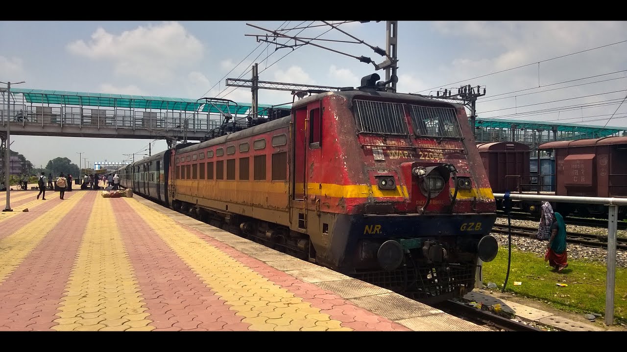 Onboard JAIPUR - DURG Express : Indian Railways A Monsoon Journey